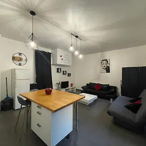 https://charmant-et-spacieux-2-pices-idalement-situ.fr-provencehotel.com